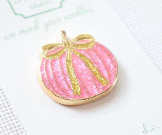 Pink Glitter Pumpkin Needle Minder - Large Magnet