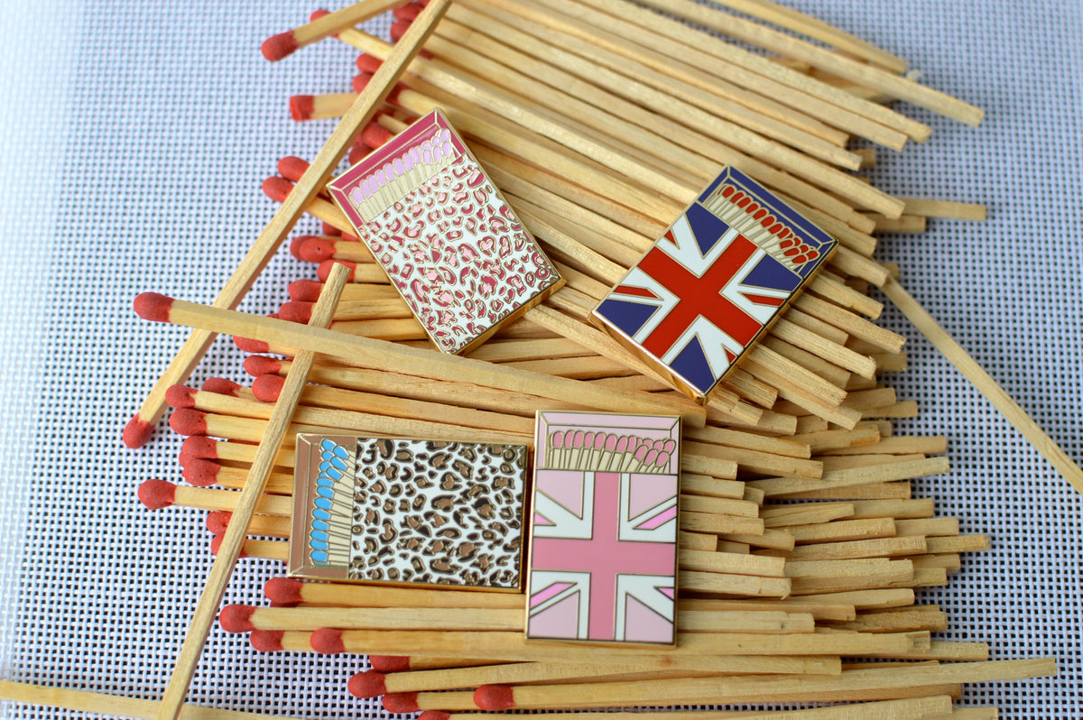 Wholesale Blue Leopard Print Matchbox Needle Minder