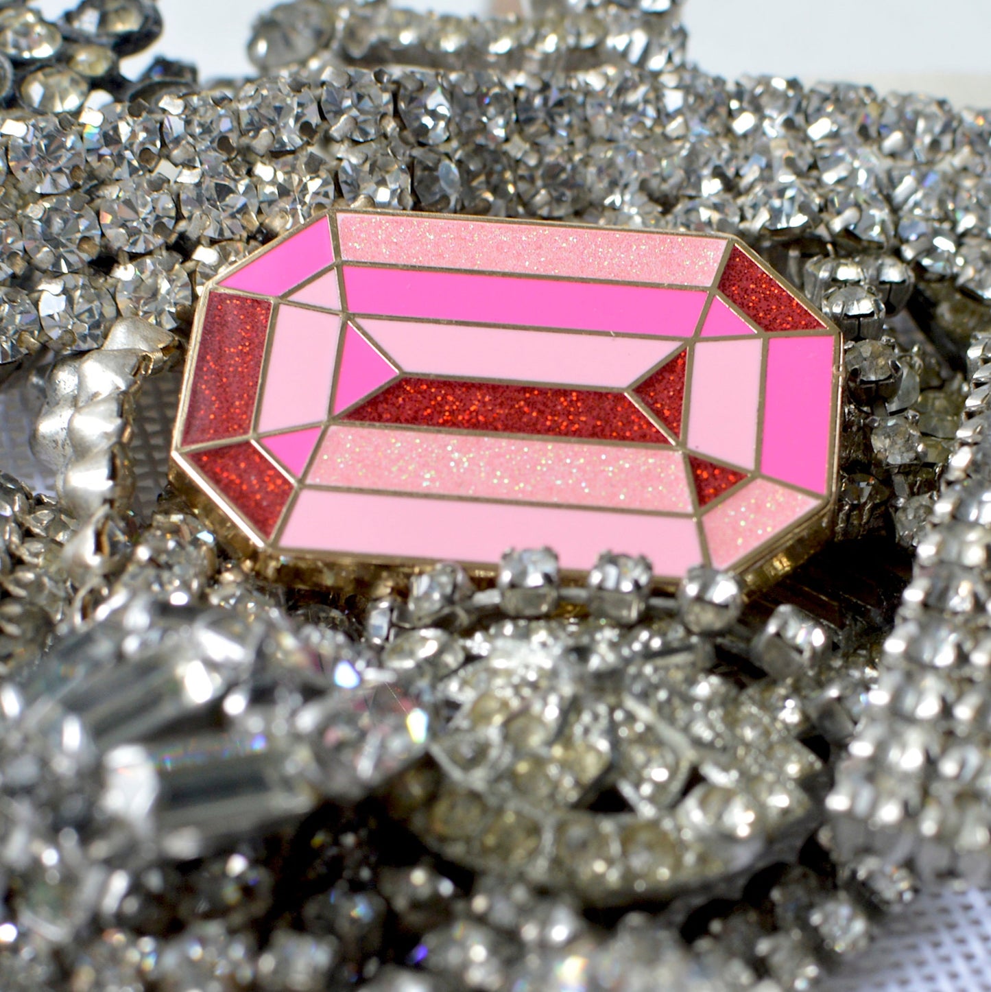 Pink Diamond "The Jonker" Needle Minder