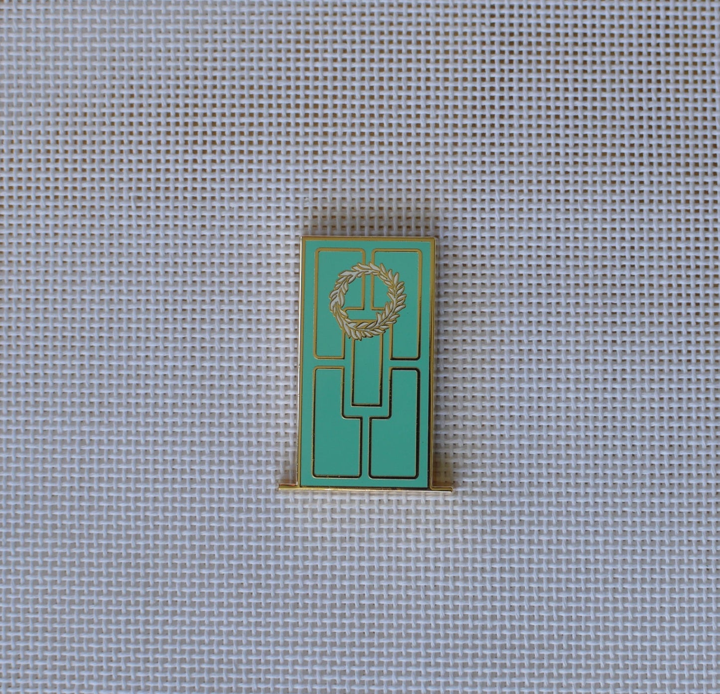 "Breakfast at Tiffany's" inspired Needle Minder