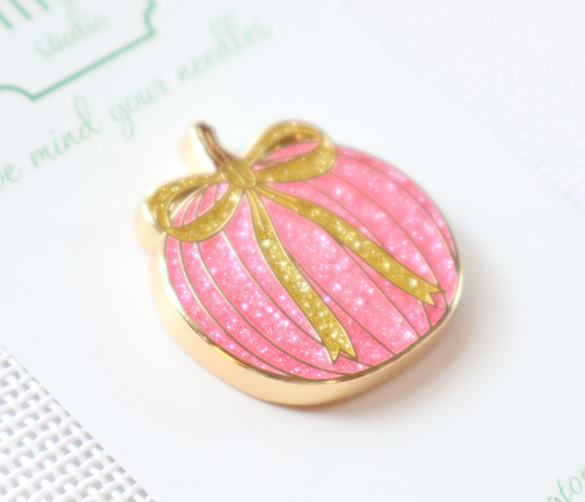 Pink Glitter Pumpkin Needle Minder - Large Magnet