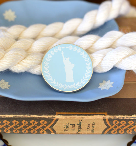 Lady Liberty Wedgewood Style Plate Needle Minder