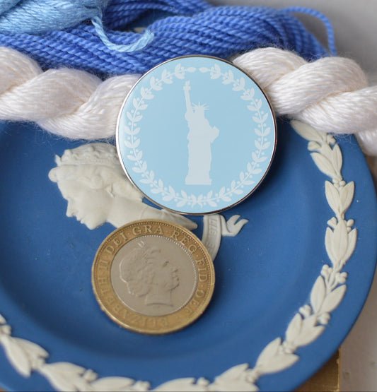 Lady Liberty Wedgewood Style Plate Needle Minder