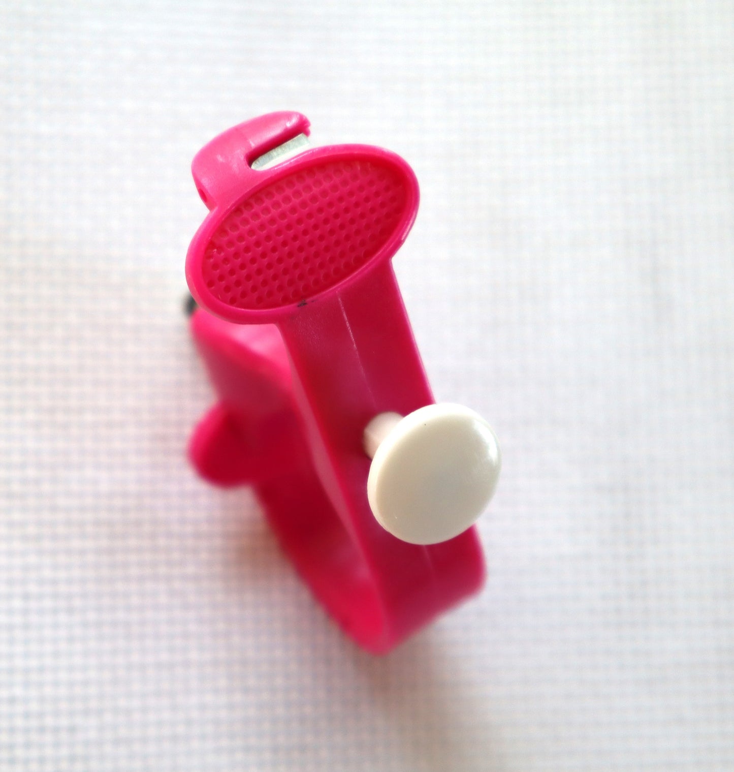 Needle Puller, Thimble & Thread Cutter Tool