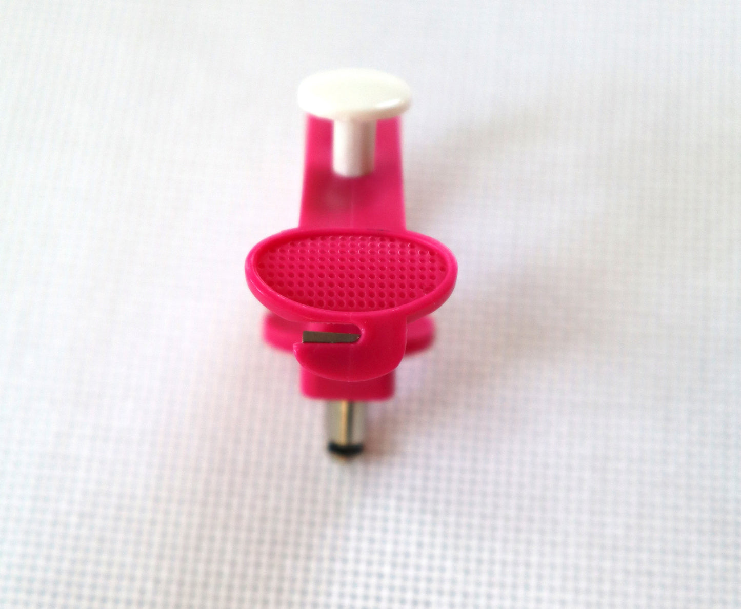 Needle Puller, Thimble & Thread Cutter Tool